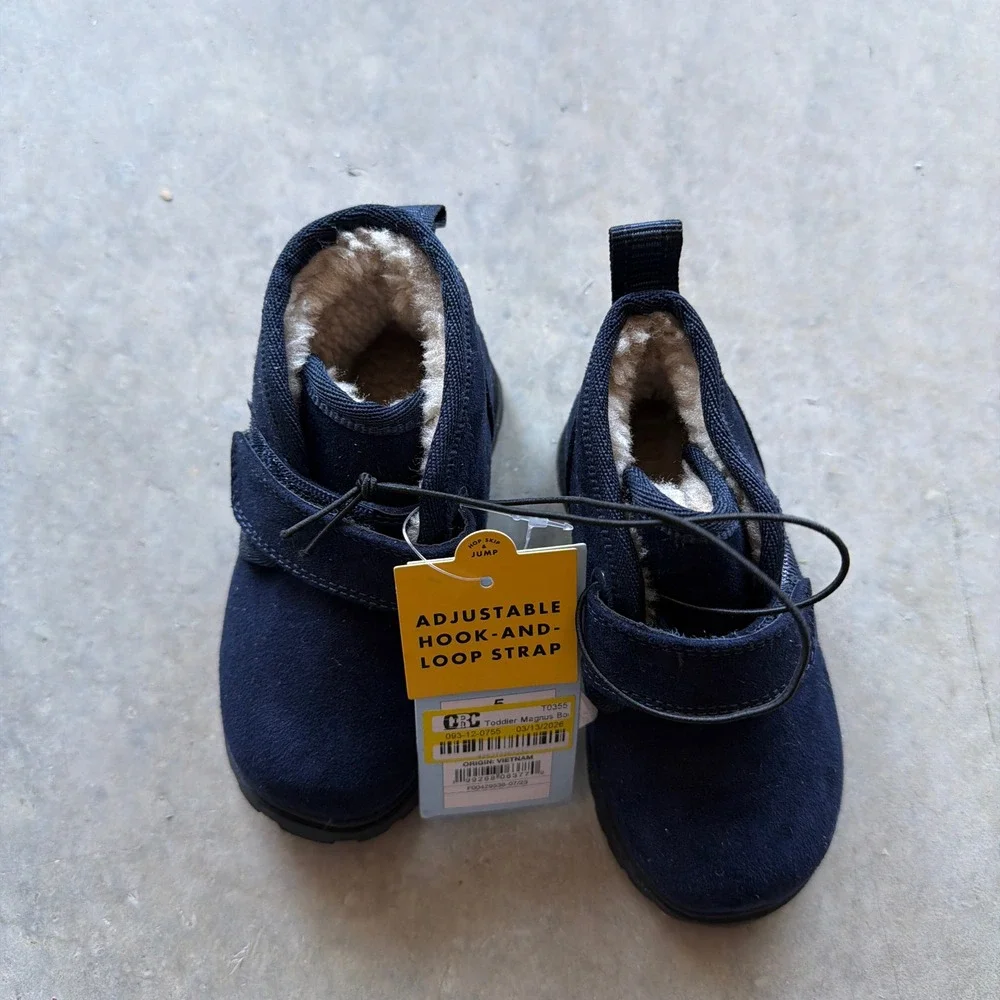 Cat & Jack Toddler Magnus Boots Navy Blue Faux Suede‎ Fur Lined Size 5 NEW